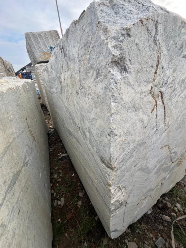 Blok granitowy Viscount White CI 2011